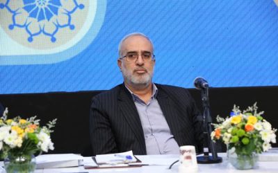 بنگاه‌های اقتصادی سودشان را تقسیم می‌کنند و دنبال تامین مالی هستند